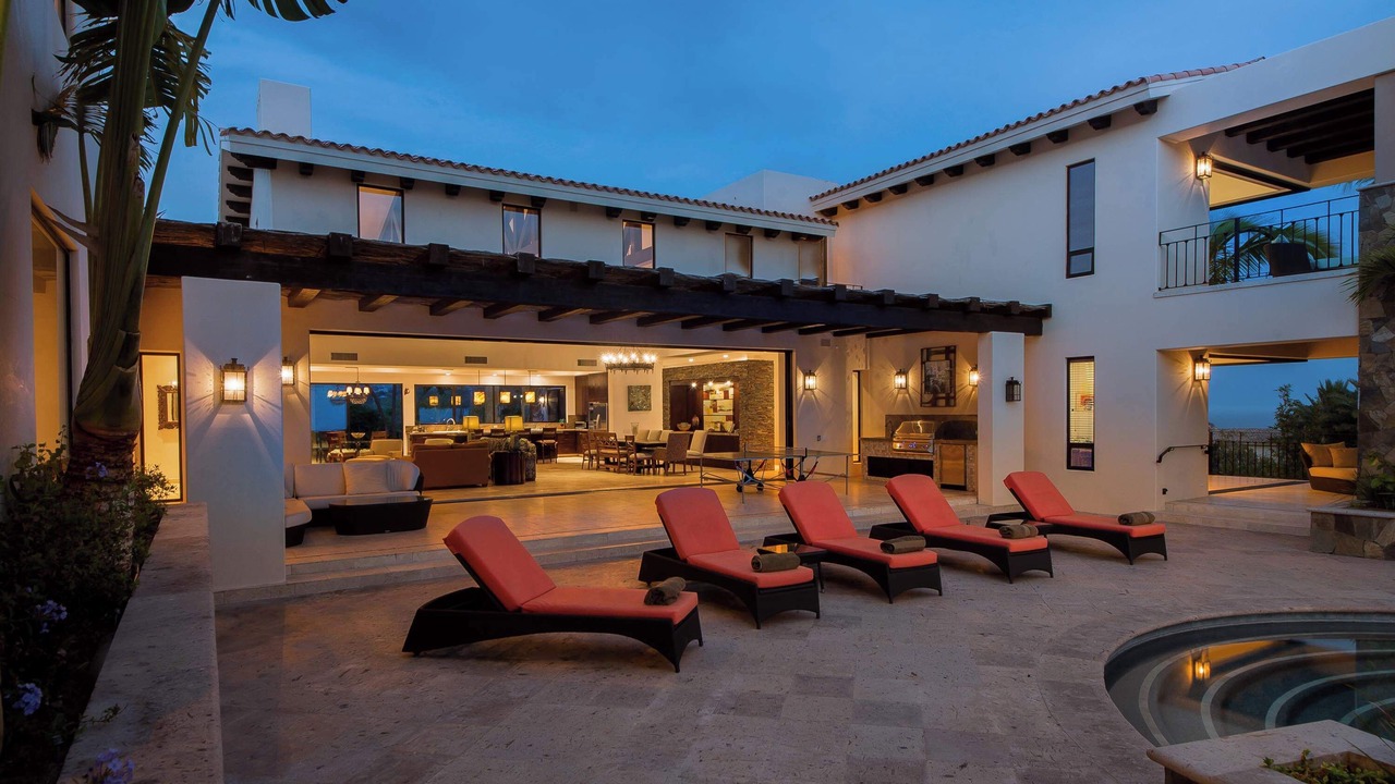Photo of Patio Balcony in Buzzards