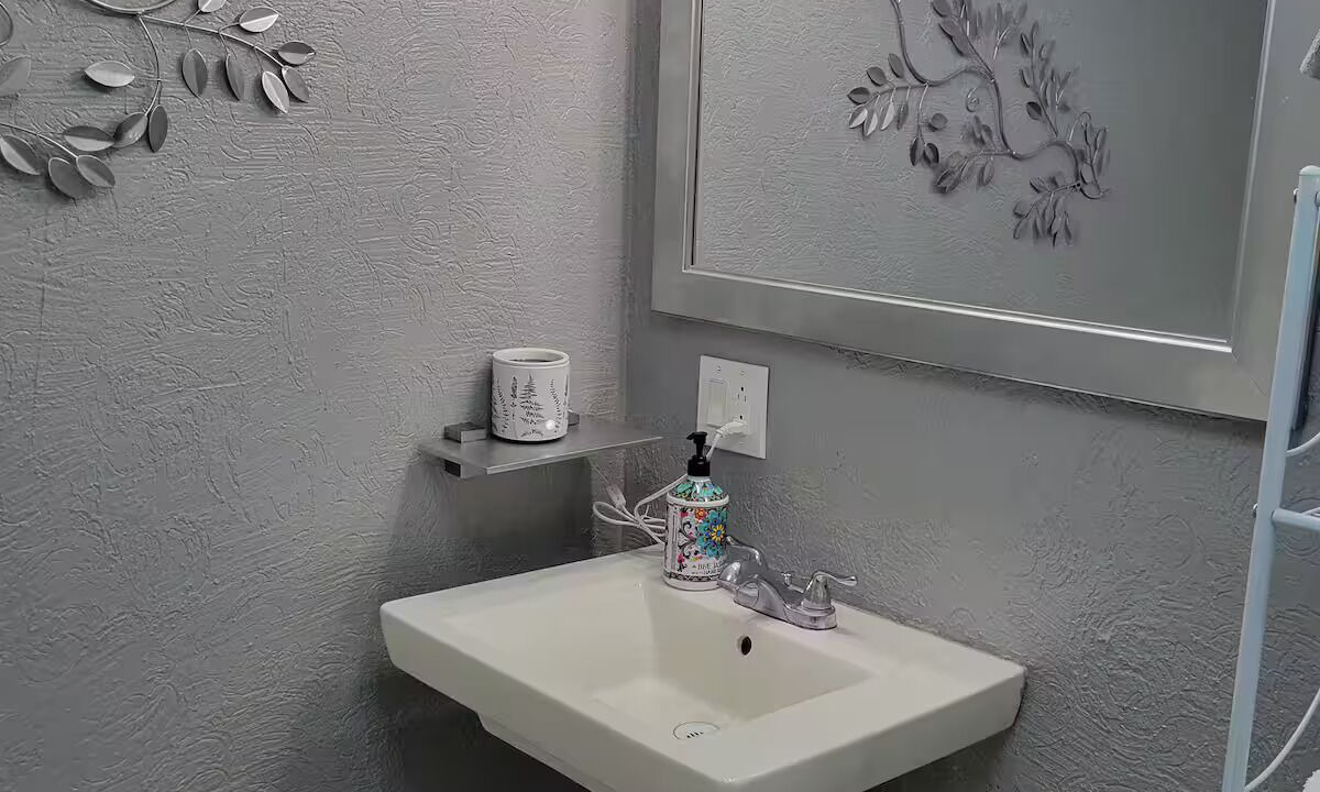 Photo of Bathroom in Santa Ana