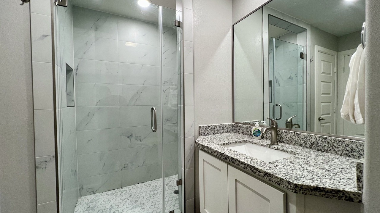 Photo of Bathroom in Brownsville