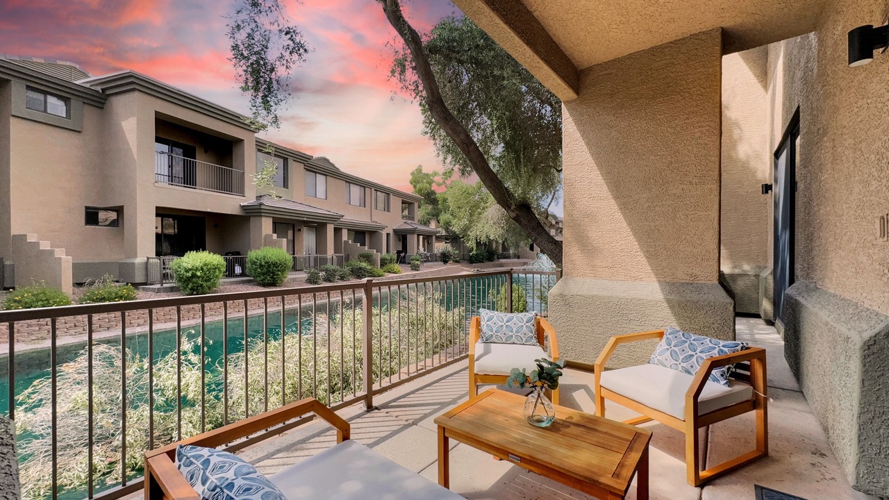 Photo of Patio Balcony in Fox Crossing