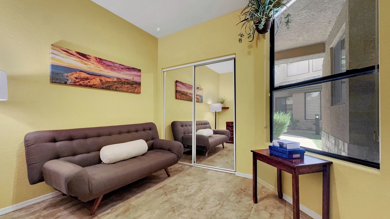 Photo of Livingroom in Fox Crossing