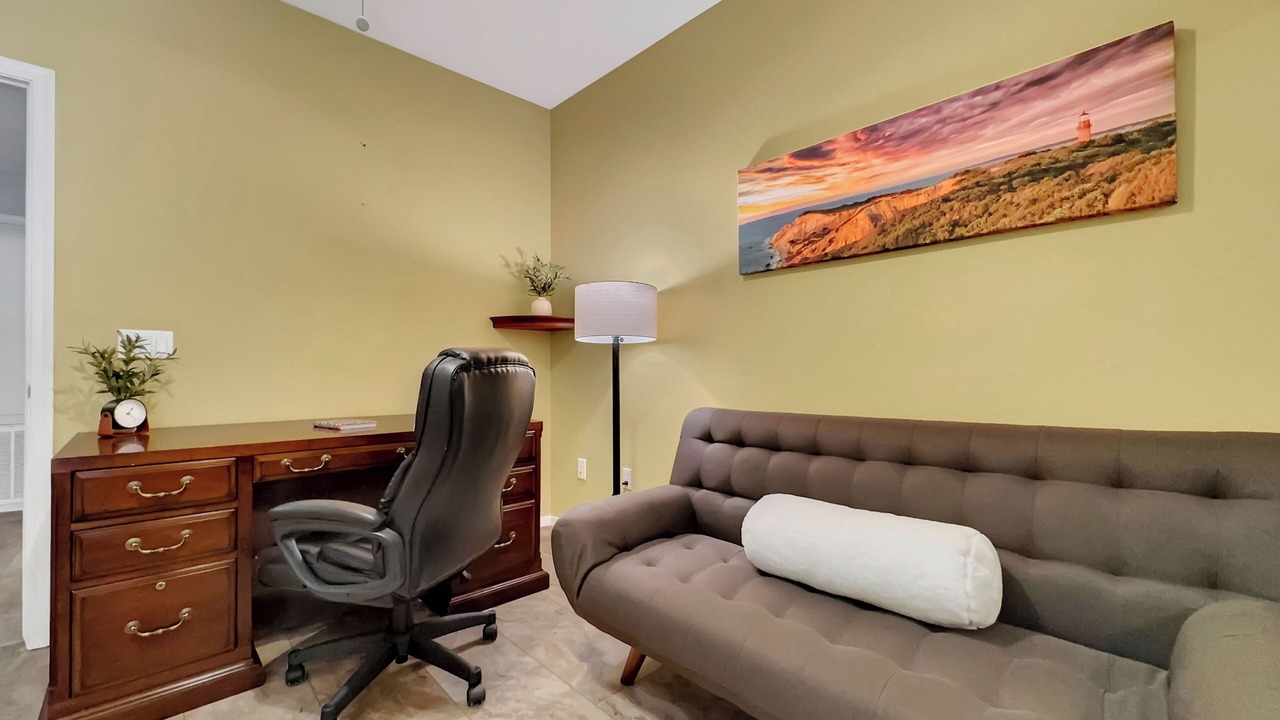 Photo of Livingroom in Fox Crossing