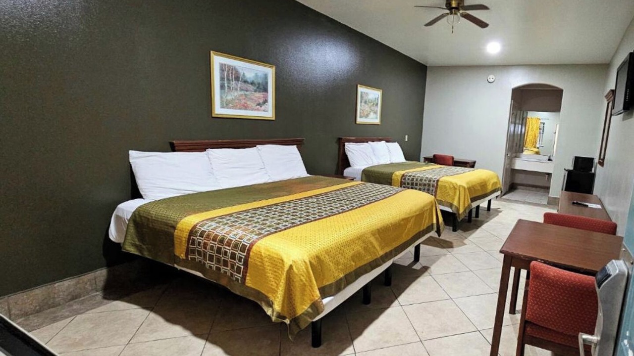 Photo of Bedroom in Edinburg