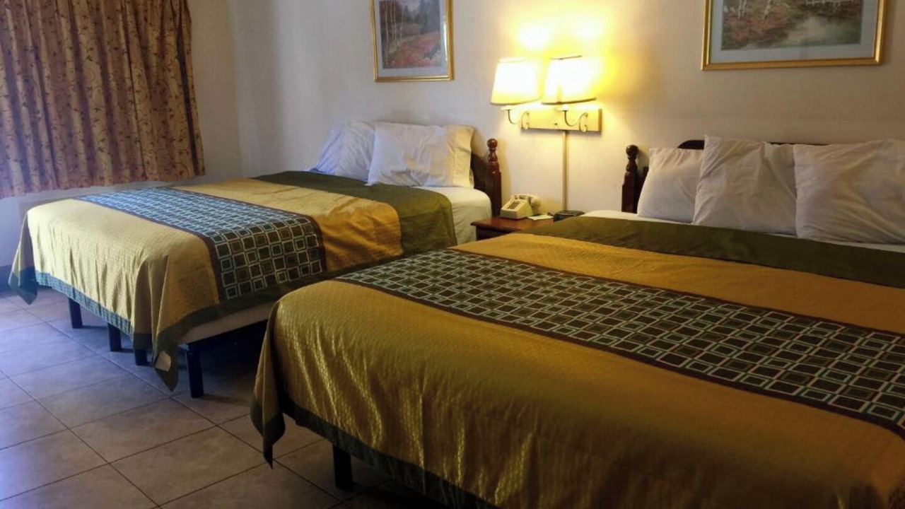 Photo of Bedroom in Edinburg