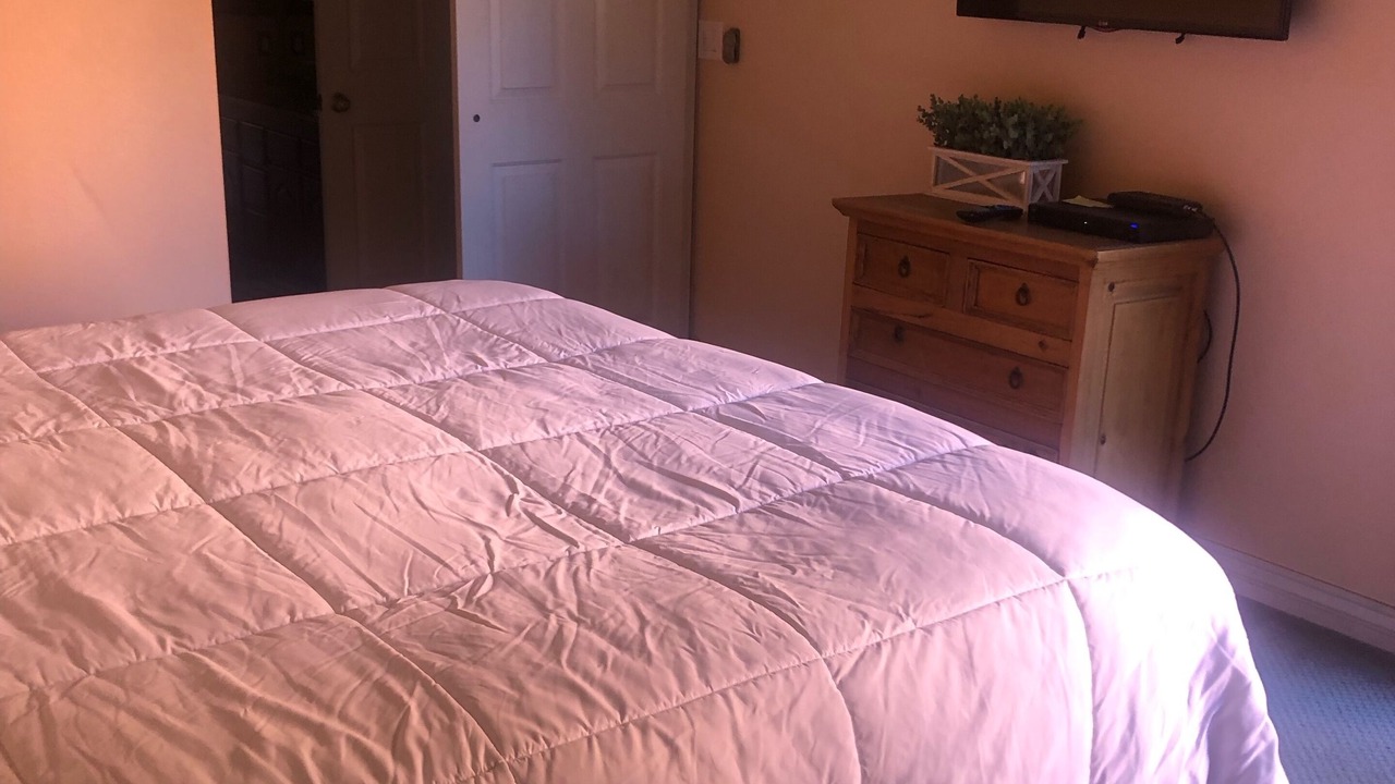 Photo of Bedroom in Paradise Valley Village