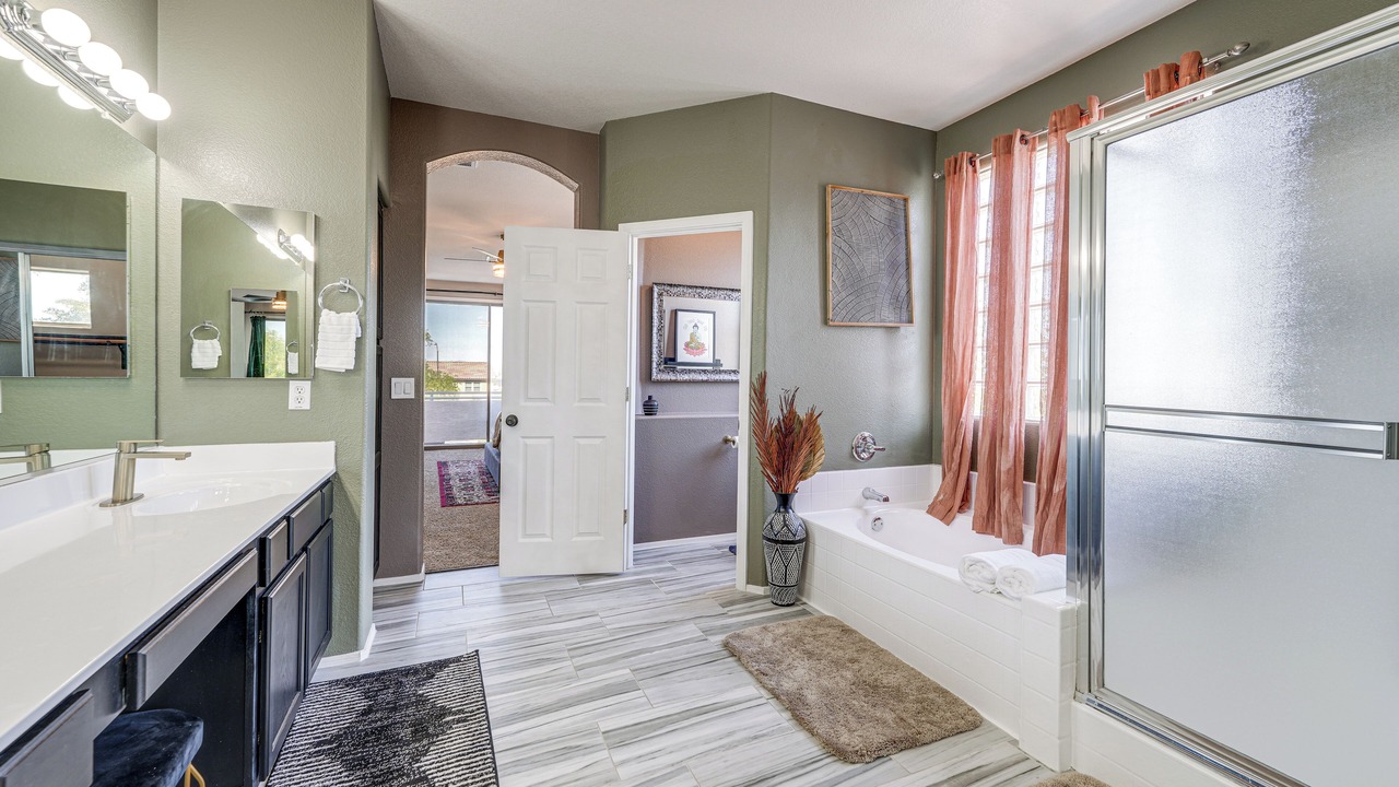 Photo of Bathroom in Rovey Farm Estates