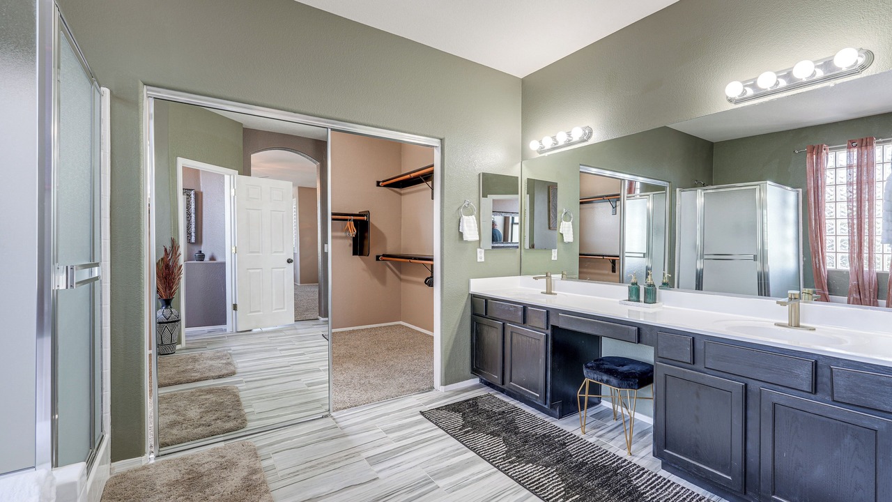 Photo of Bathroom in Rovey Farm Estates
