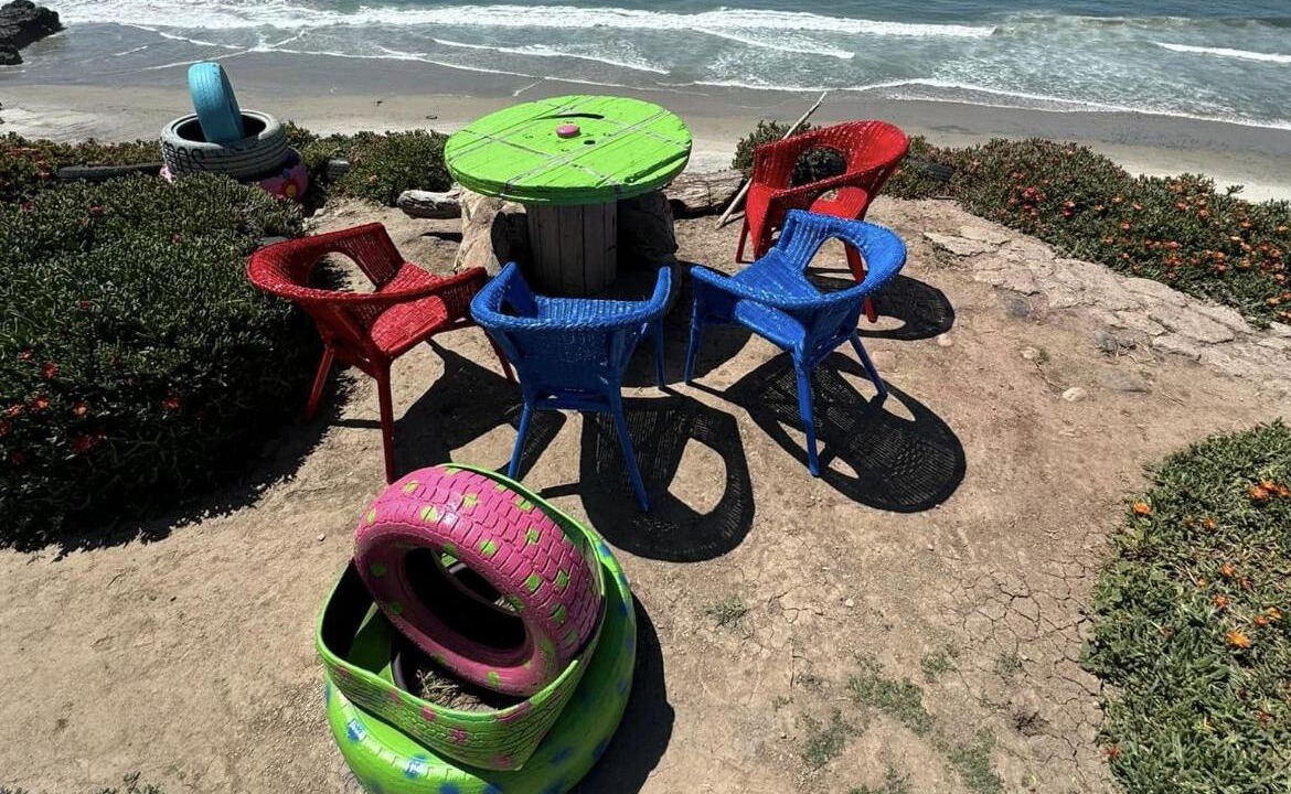 Photo of Others in San Antonio del Mar