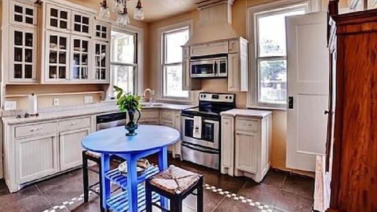 Photo of Kitchen in Brownsville