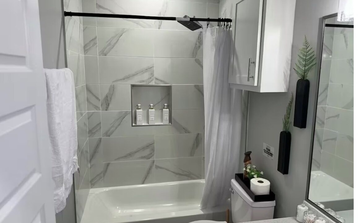 Photo of Bathroom in Weslaco