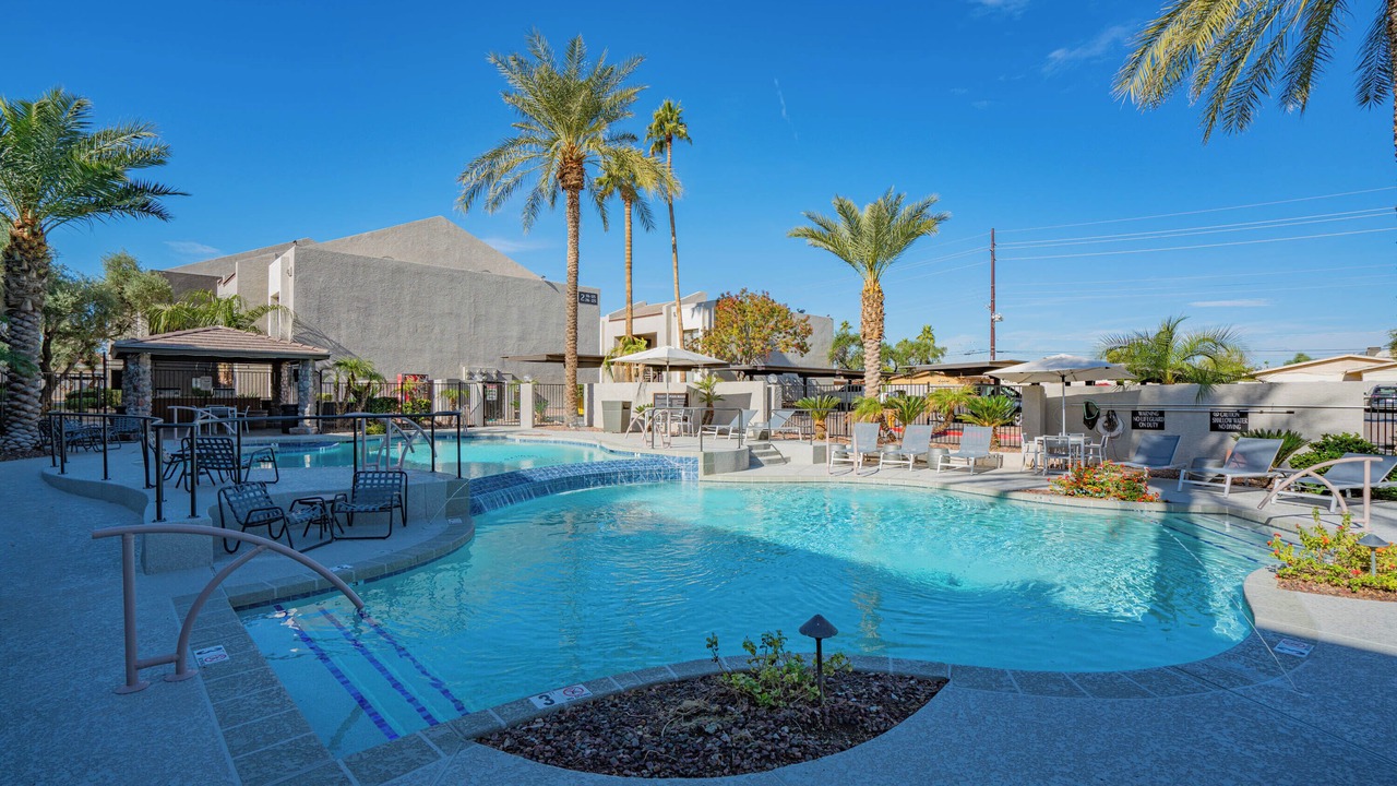 Photo of Outdoor in Cox Heights