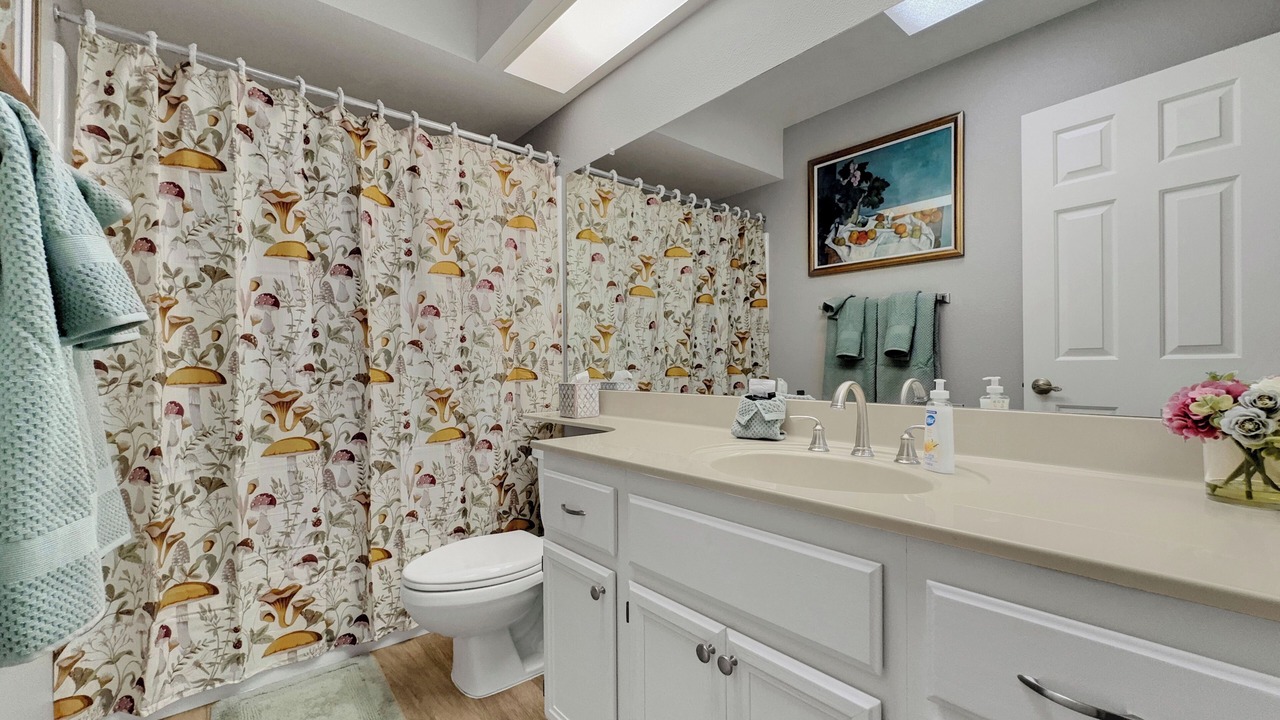 Photo of Bathroom in Cottonwood