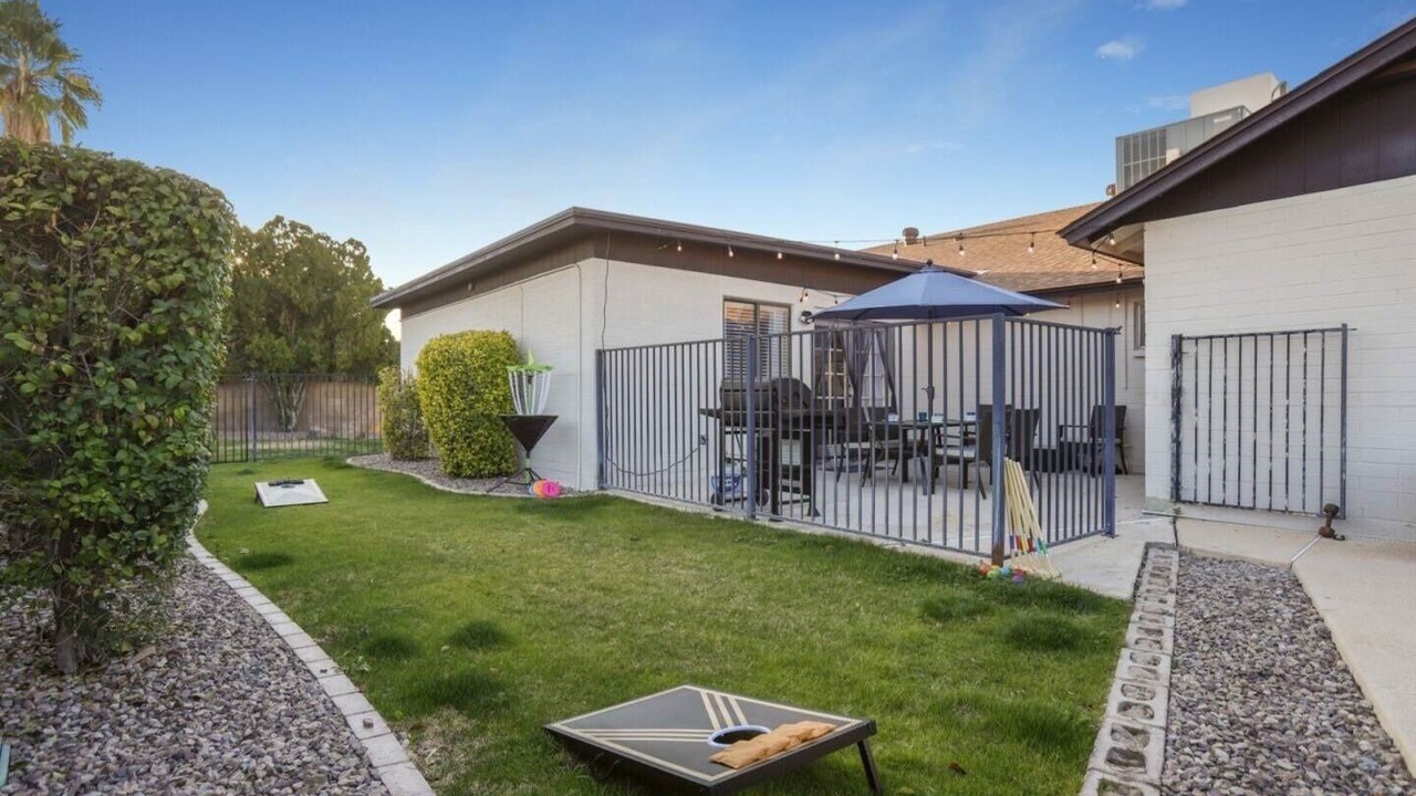 Photo of Patio Balcony in Country Meadows