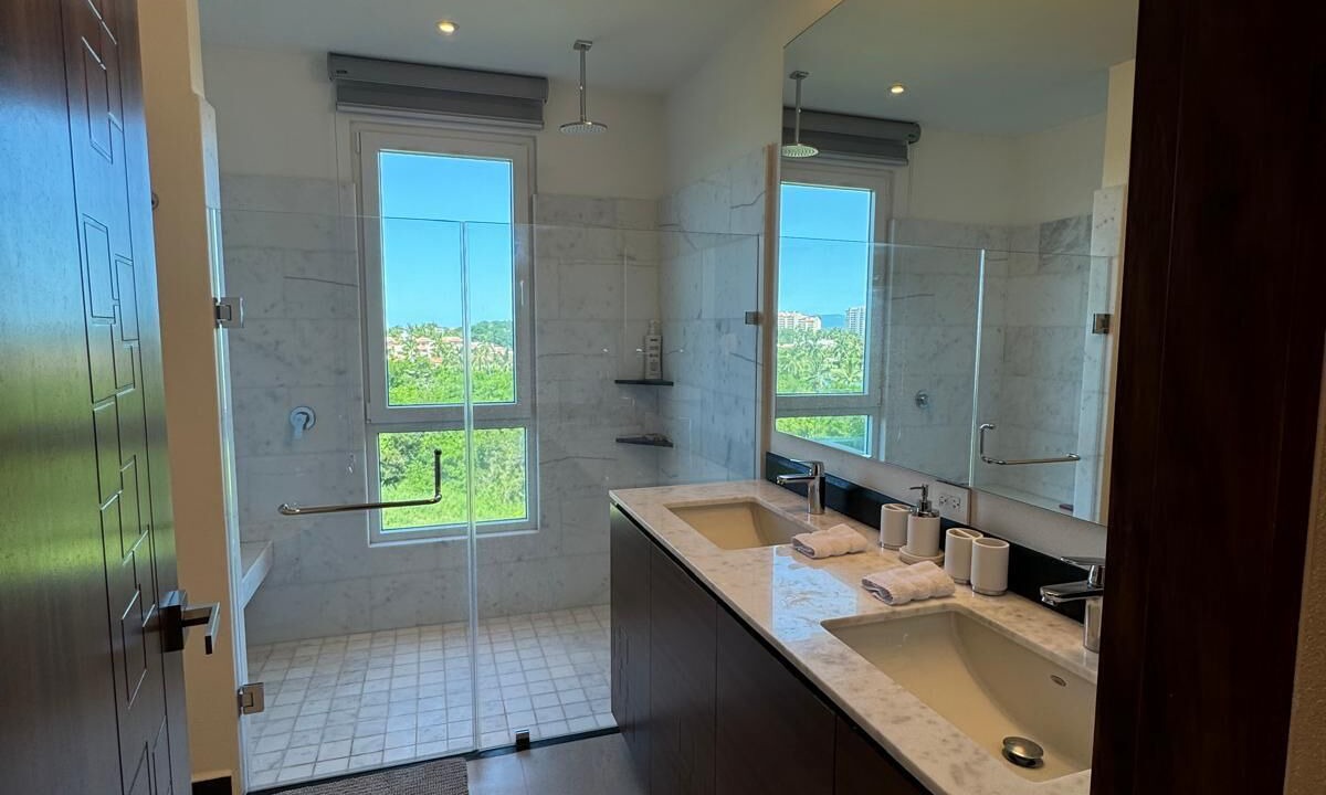 Photo of Bathroom in Marina Vallarta