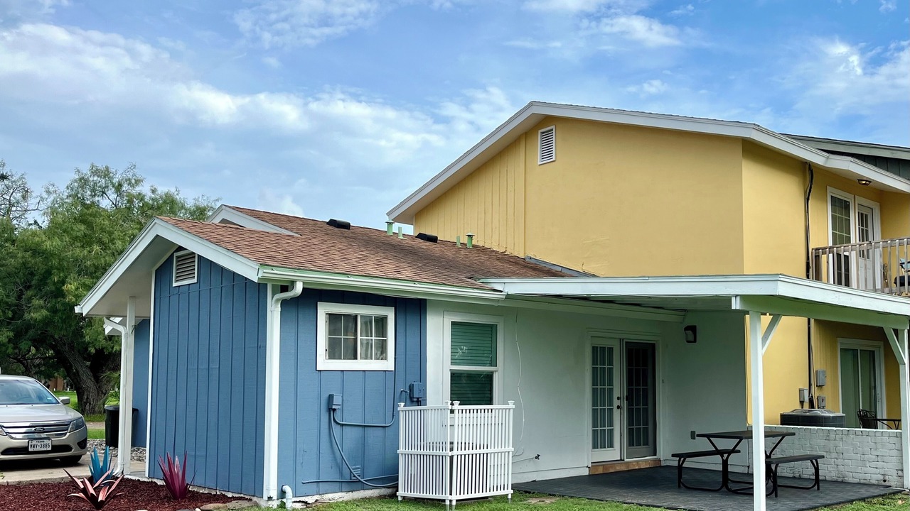 Photo of Outdoor in Brownsville