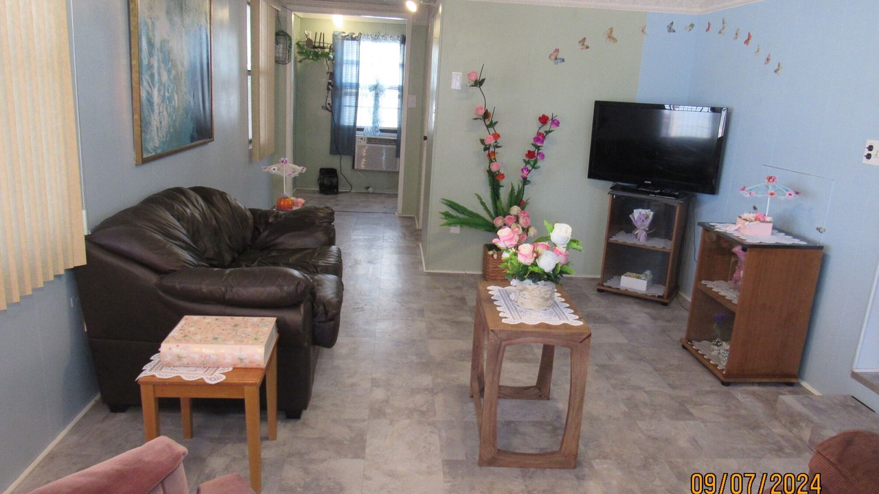 Photo of Livingroom in Mission