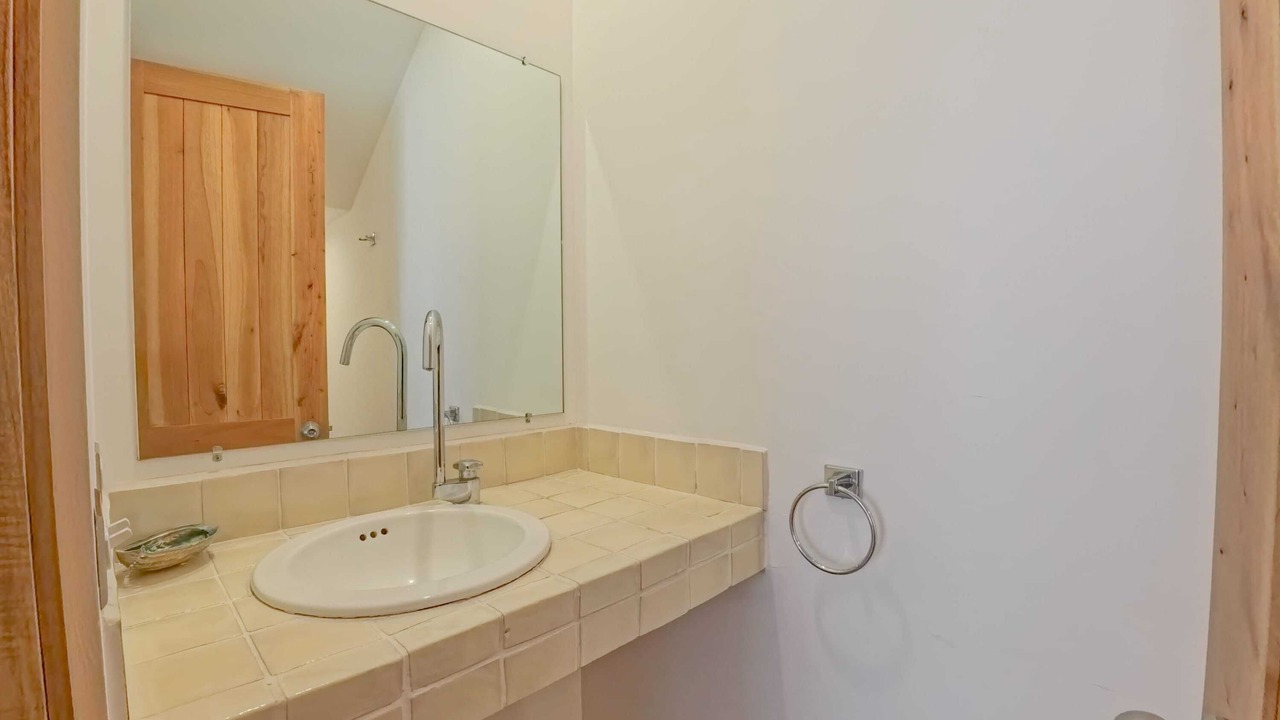 Photo of Bathroom in Esterito