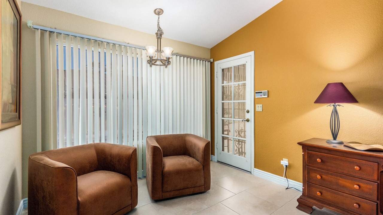 Photo of Livingroom in Westbrook Village