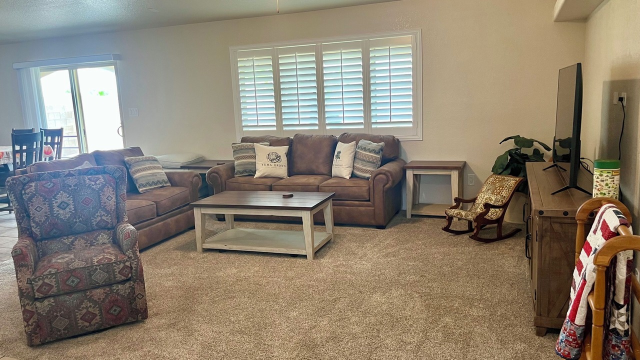 Photo of Livingroom in Fortuna Foothills