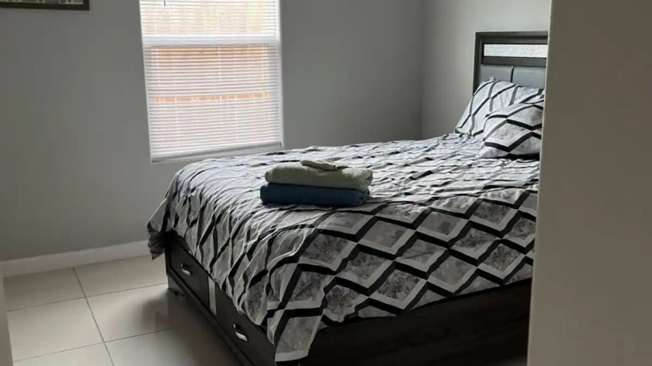 Photo of Bedroom in Edinburg