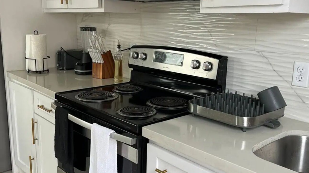 Photo of Kitchen in Edinburg