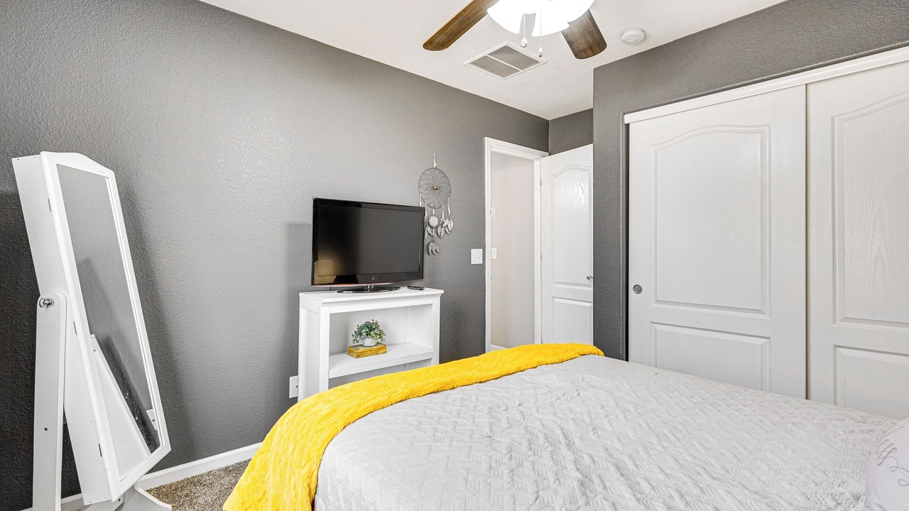Photo of Bedroom in Cortaro