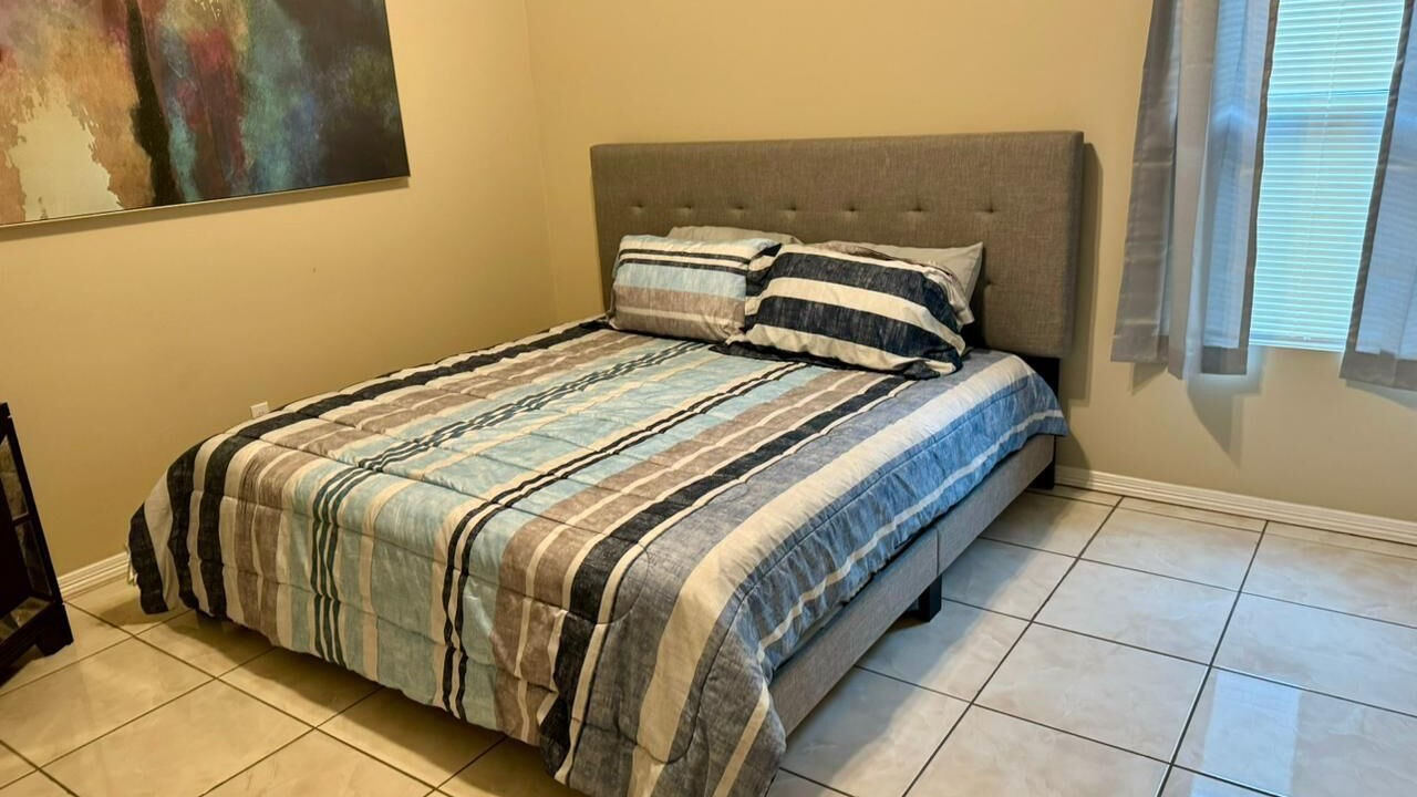 Photo of Bedroom in Edinburg