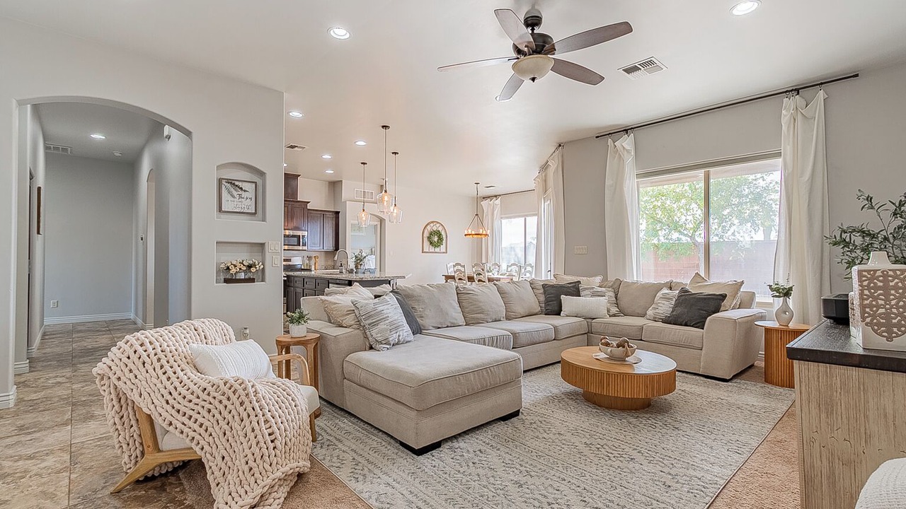 Photo of Livingroom in Yuma