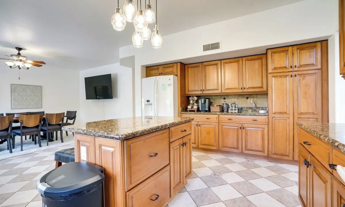 Photo of Kitchen in Garden Lakes