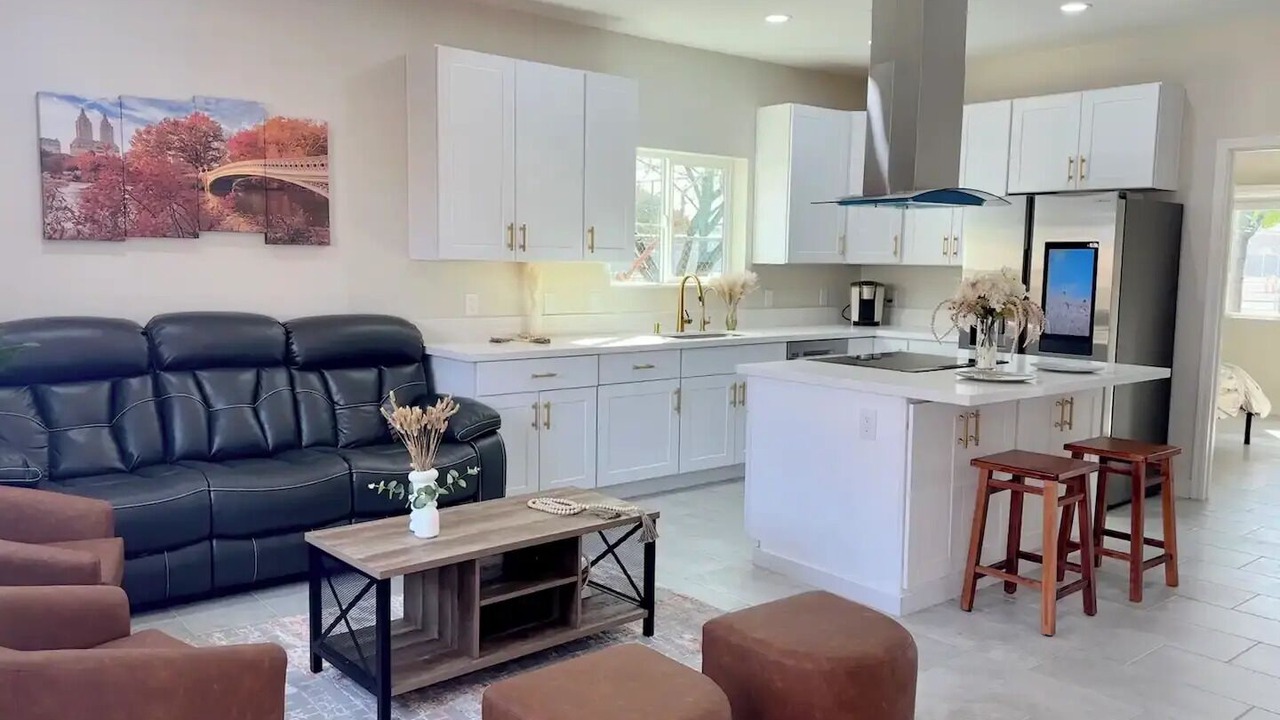 Photo of Livingroom in Dobson Ranch
