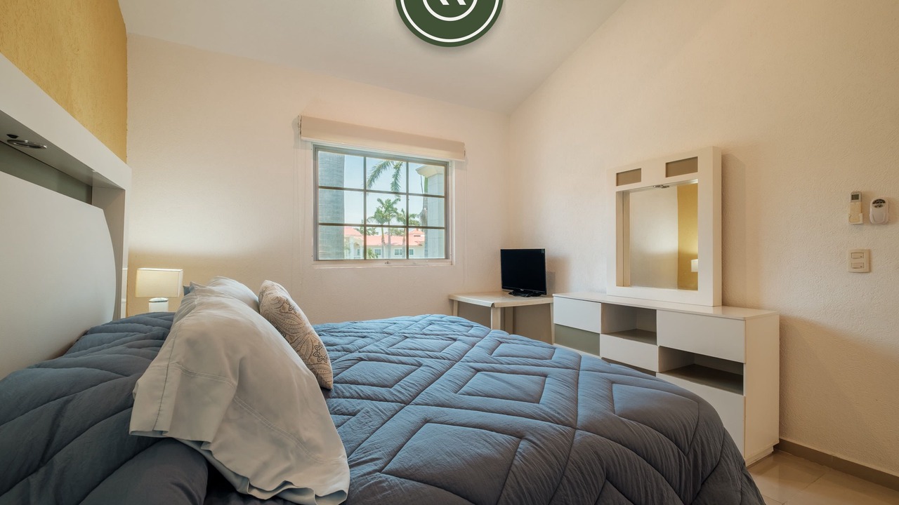 Photo of Bedroom in Puerto Marquez