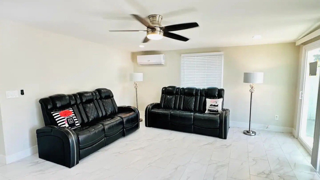 Photo of Livingroom in Dobson Ranch