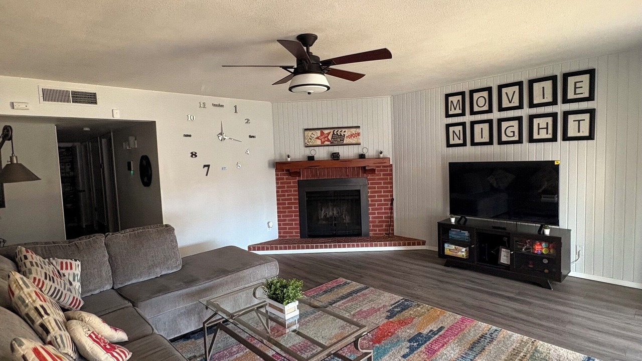 Photo of Livingroom in Yuma
