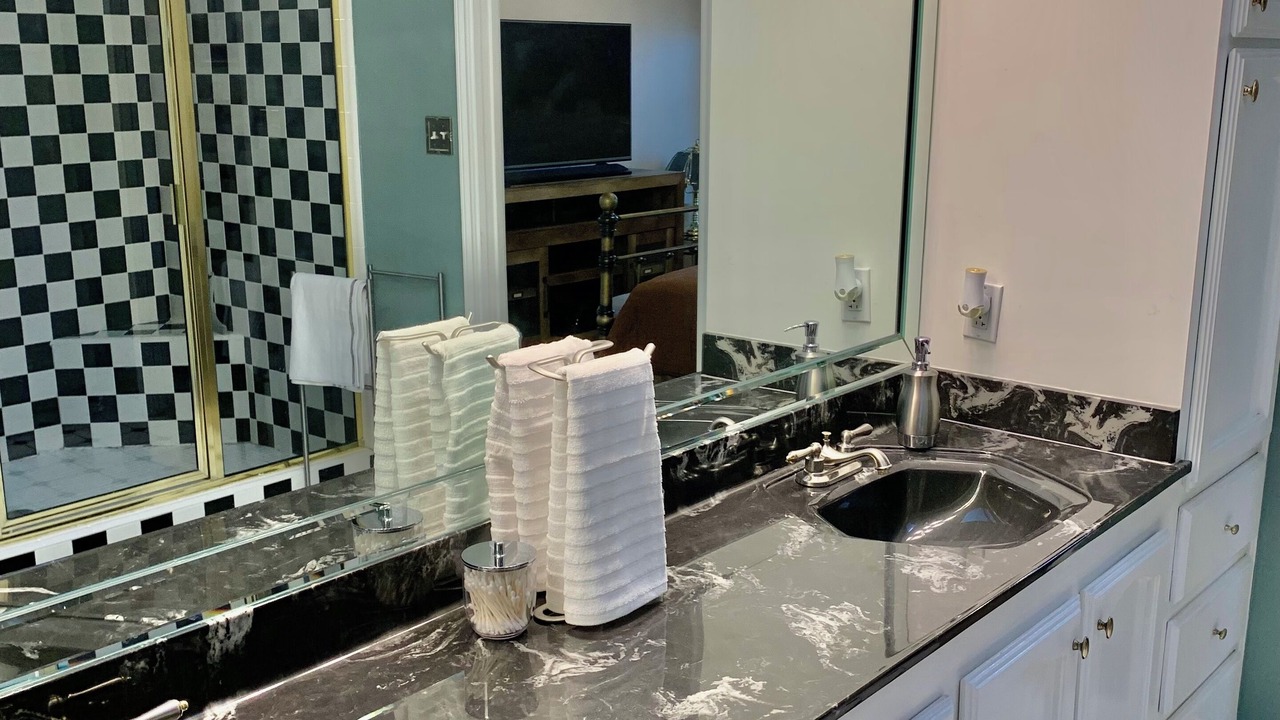 Photo of Bathroom in Mission