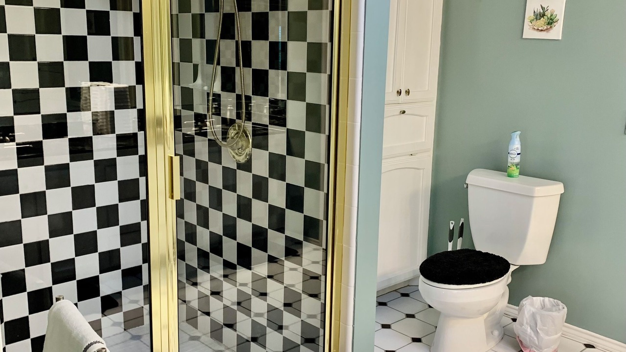 Photo of Bathroom in Mission