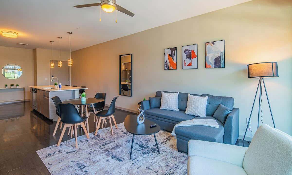 Photo of Livingroom in Evans Churchill