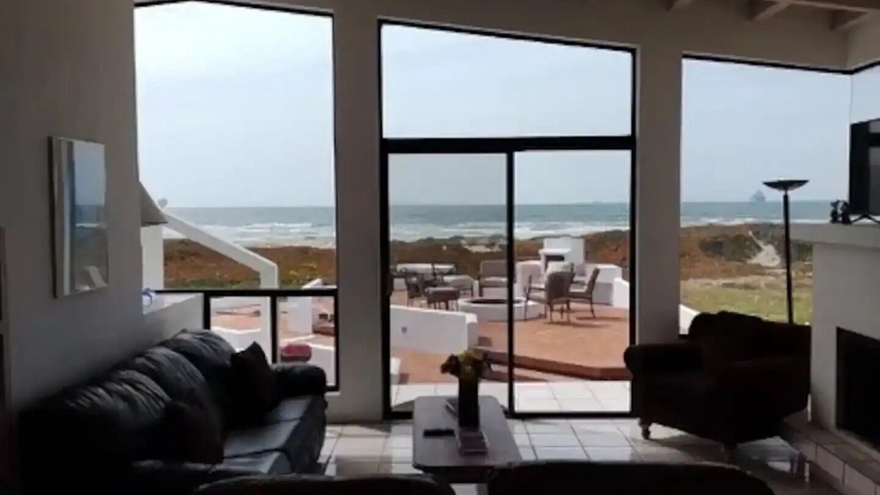 Photo of Livingroom in Baja Cove Beach