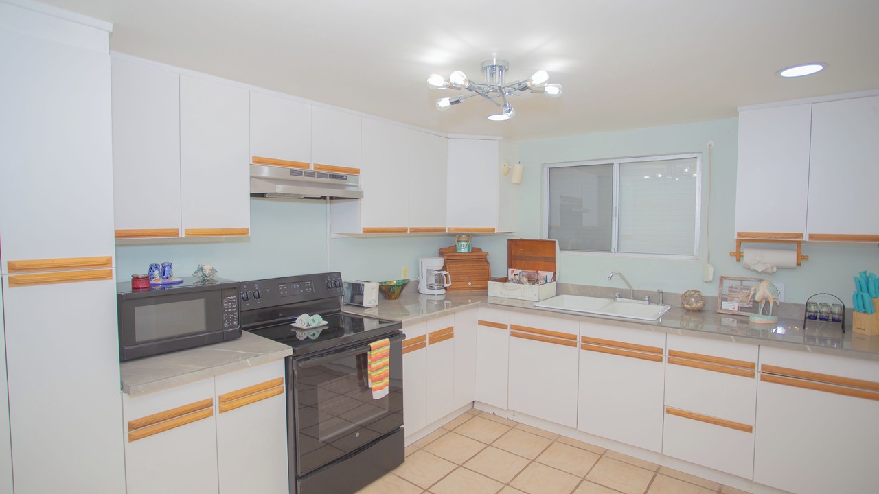 Photo of Kitchen in Cholla Bay