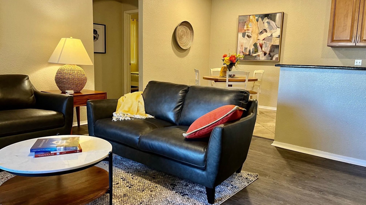 Photo of Livingroom in Camelback East