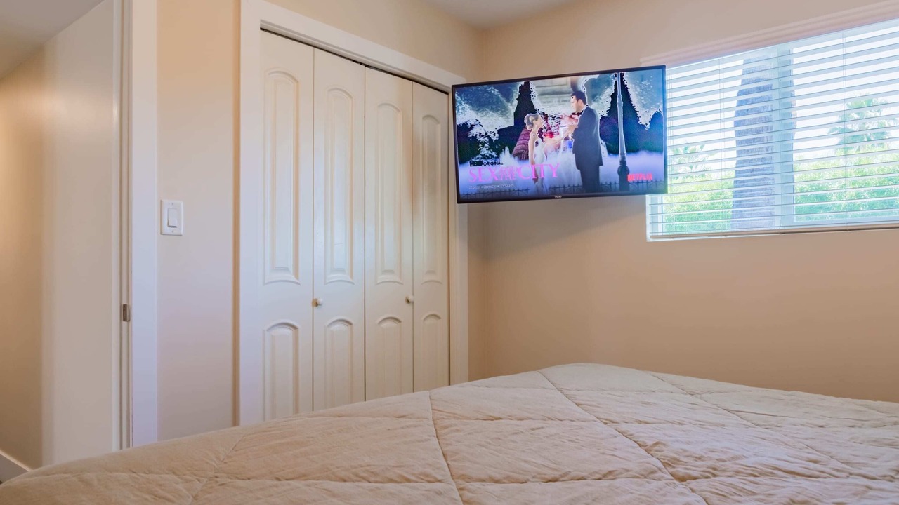 Photo of Bedroom in Raskin Estates
