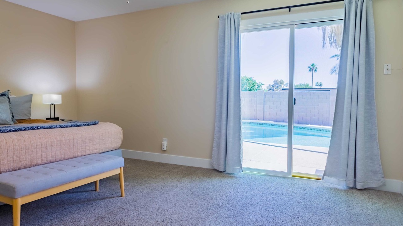 Photo of Bedroom in Raskin Estates