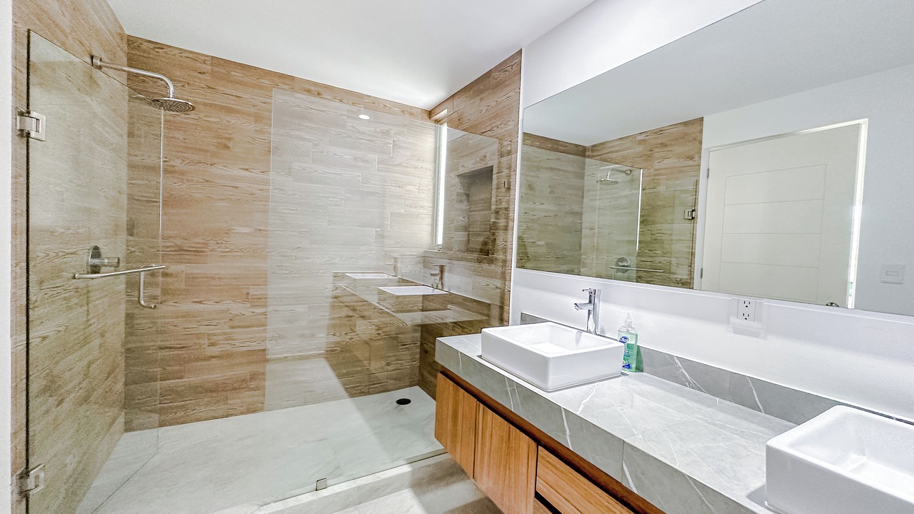 Photo of Bathroom in Diamante