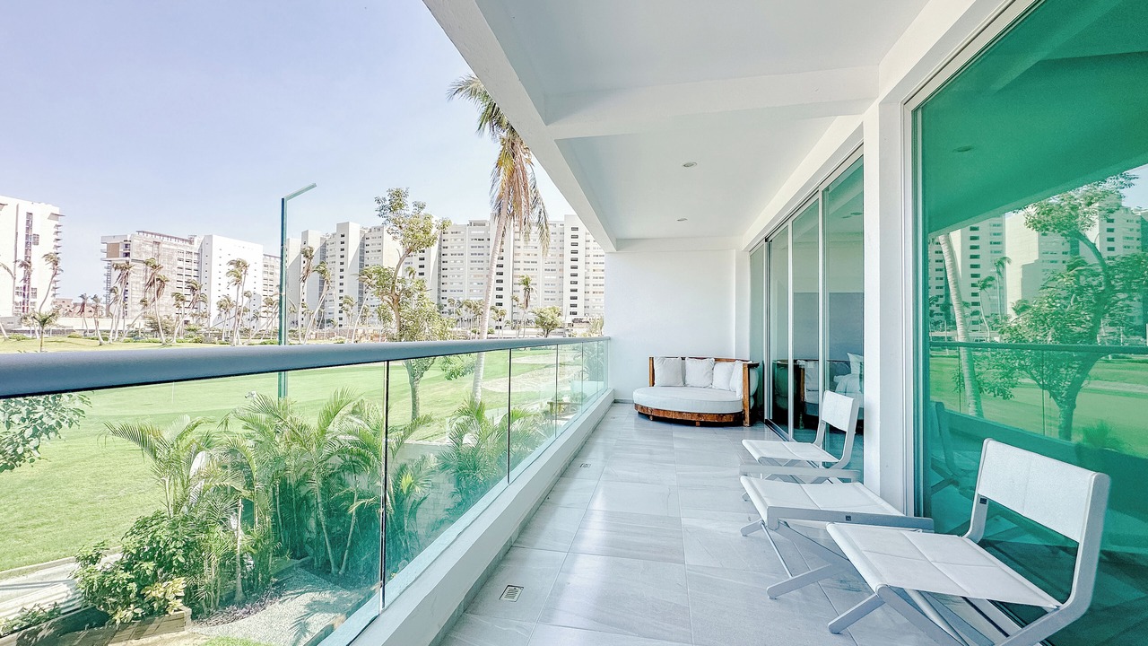 Photo of Outdoor in Diamante