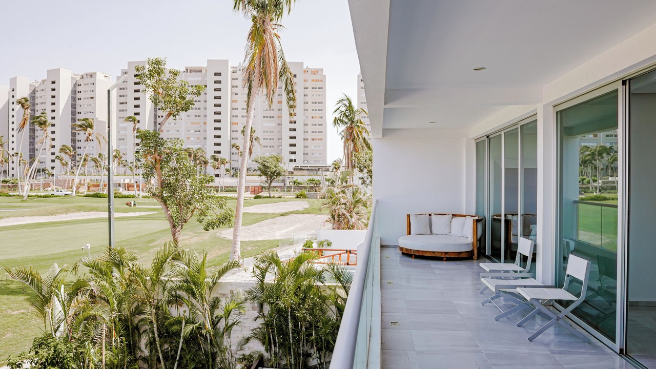 Photo of Outdoor in Diamante