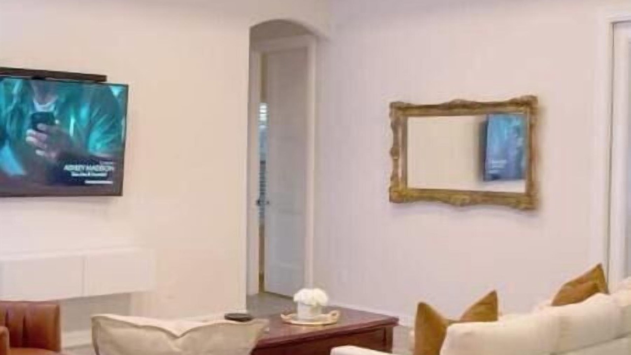 Photo of Livingroom in Edinburg