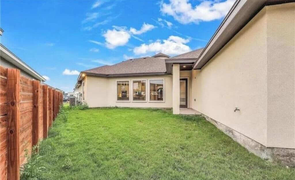 Photo of Outdoor in Edinburg