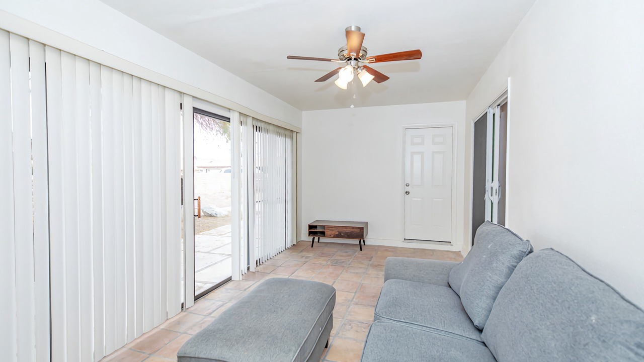 Photo of Livingroom in Mesa Del Sol