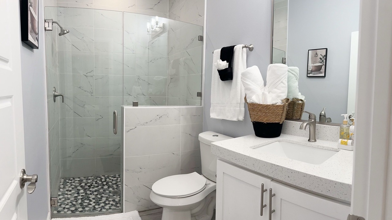 Photo of Bathroom in Brownsville