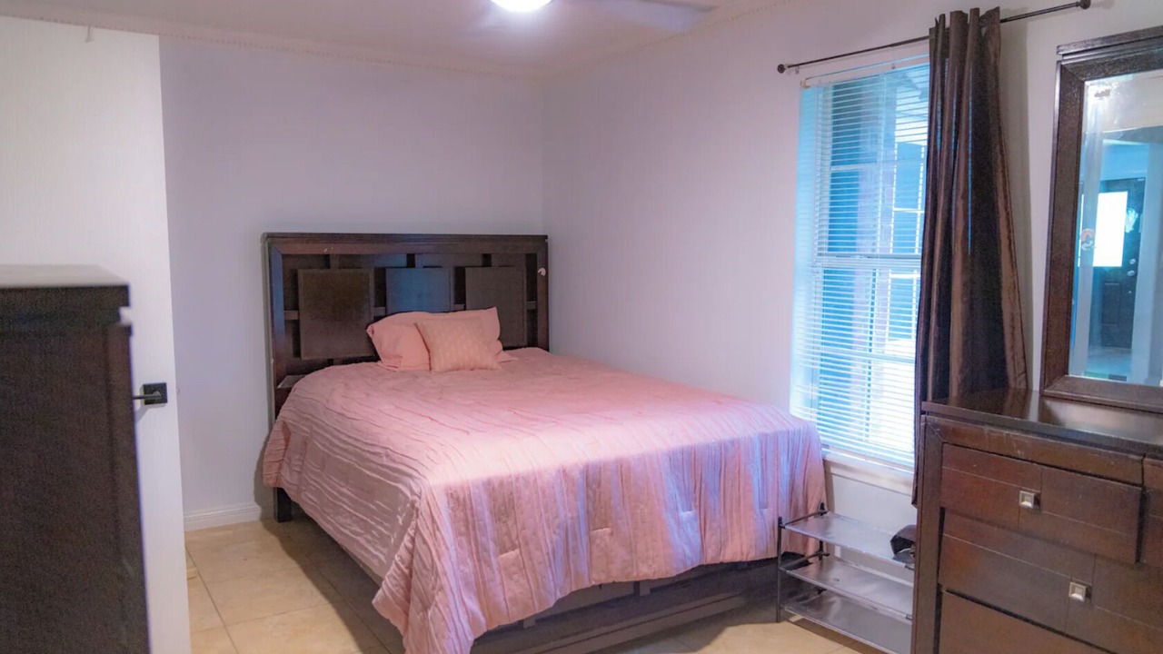 Photo of Bedroom in Harlingen