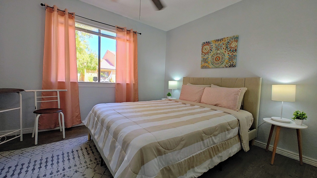 Photo of Bedroom in South Mountain